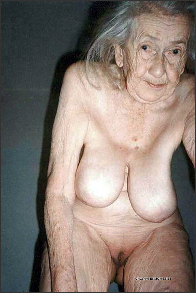 Naked Grannies With Flabby Skin In Pic 3